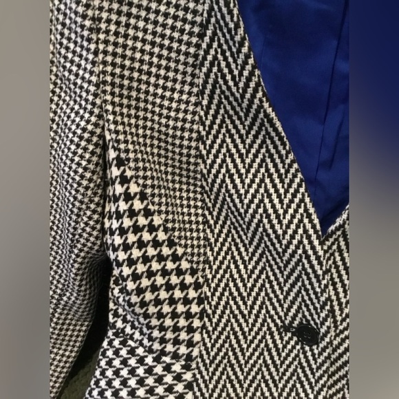 Ann Taylor Women’s Black & White Plaid Houndstooth Blazer, Blue Lining; Size 6P - Picture 3 of 8